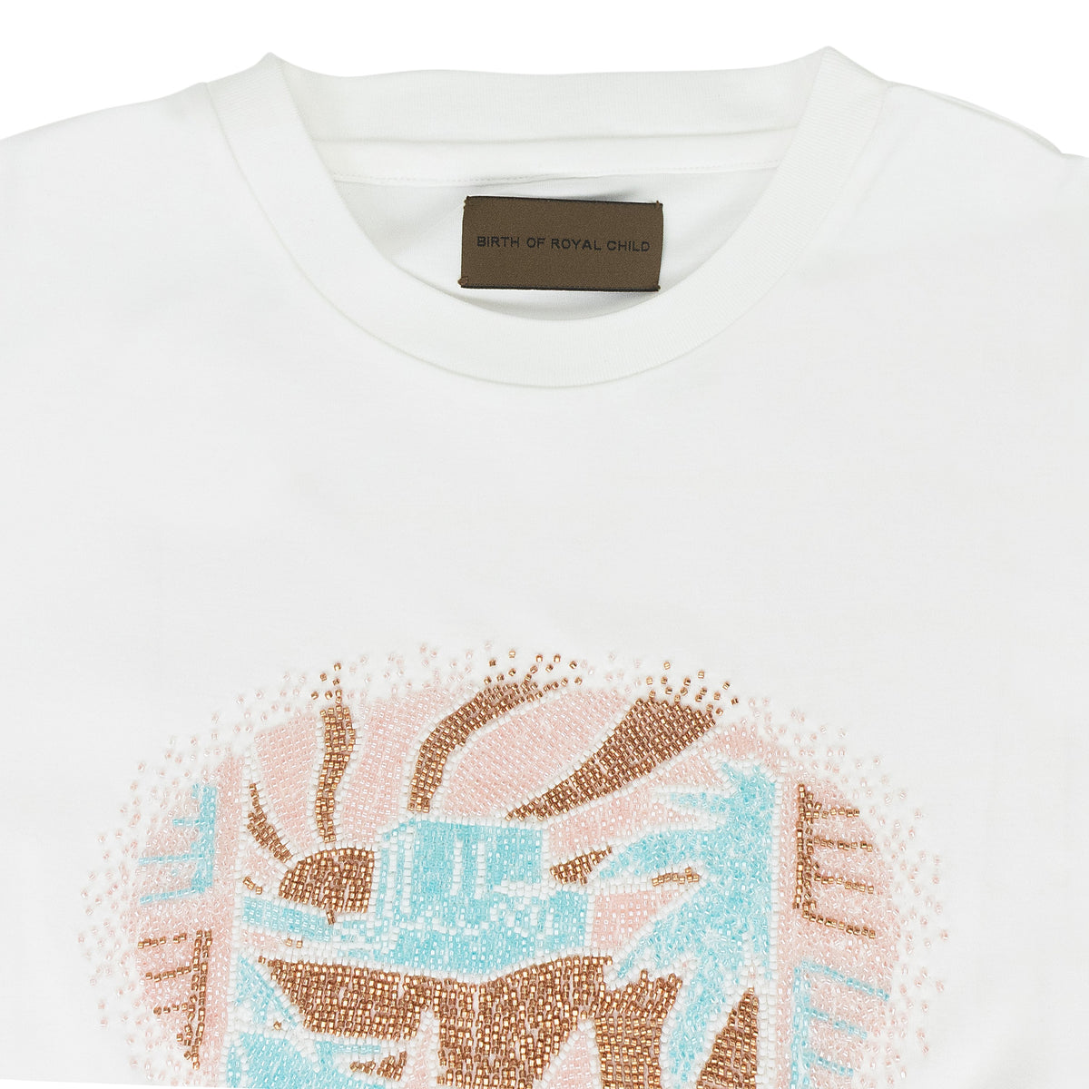 WHITE BEADED NILE RIVER T-SHIRT