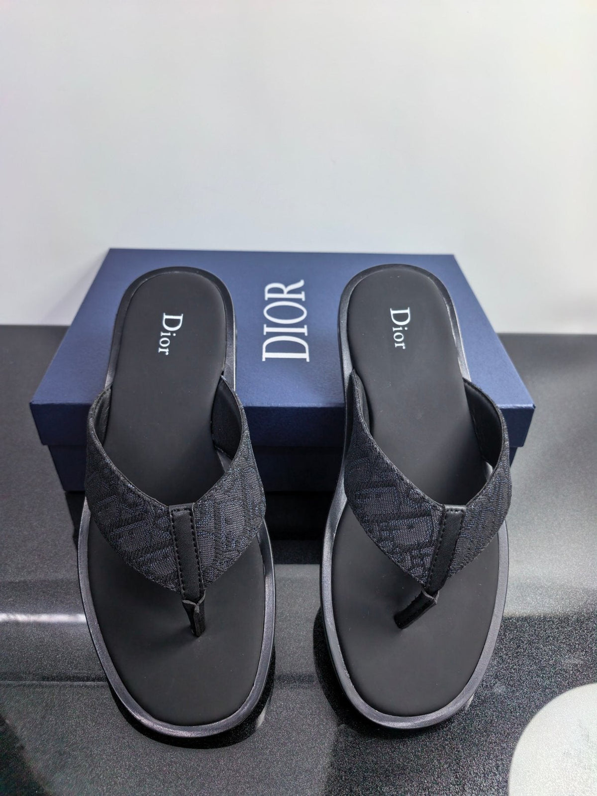 Dior Patterned Strap Thong Sandals - Black Footbed