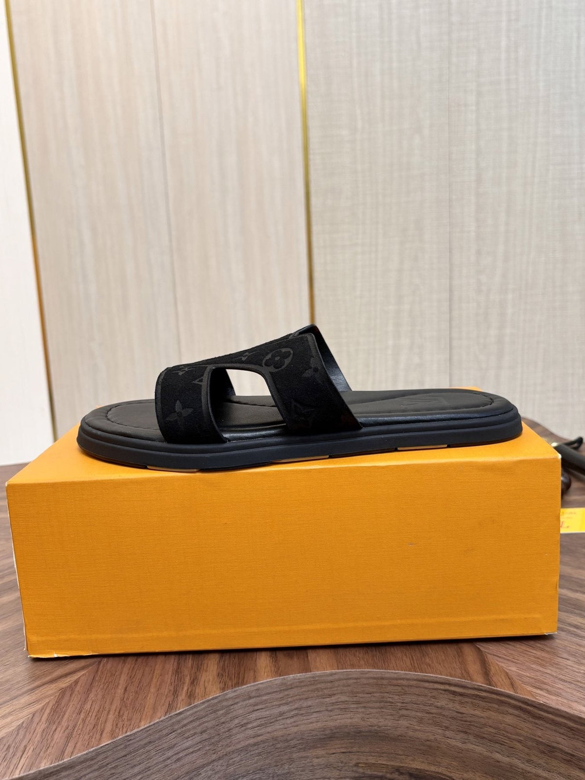 Louis Vuitton Monogram Slide Sandals - Black Contoured Footbed